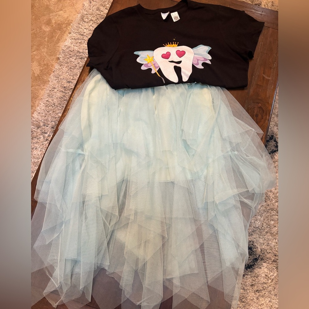 WOMENS TOOTH FAIRY COSTUME BLACK GRAPHIC TEE WITH LIGHT BLUE TULLE SKIRT SZ S-L